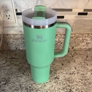 Stanley Mint Green 40oz